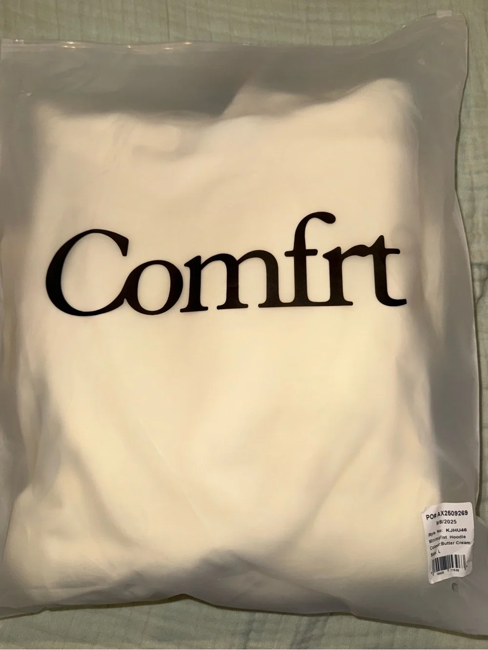 Comfort Brand Minimalist Style Hoodie Pullover in Buttercream, Size Large - Picture 4 of 5